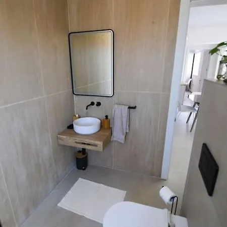 Luxury Penthouse - Valley Views & Prime Location شقة *