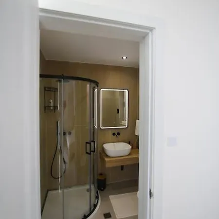 شقة Luxury Penthouse - Valley Views & Prime Location *